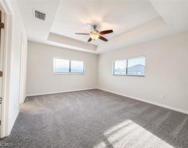 440 Nw 1st Terrace - Photo Thumbnail 8