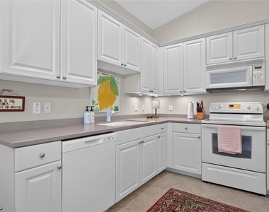 3080 Meandering Way - Photo Thumbnail 8