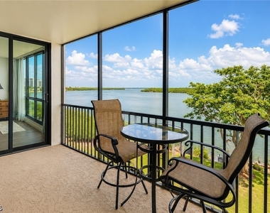 4203 Bay Beach Lane - Photo Thumbnail 8