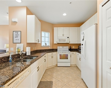 1415 Sweetwater Cove - Photo Thumbnail 4