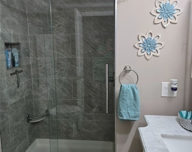 114 Elise Drive - Photo Thumbnail 24