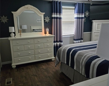 114 Elise Drive - Photo Thumbnail 3