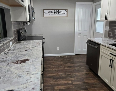 114 Elise Drive - Photo Thumbnail 23