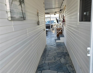 114 Elise Drive - Photo Thumbnail 14