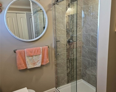 114 Elise Drive - Photo Thumbnail 12