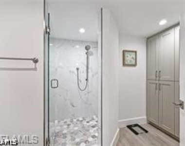 360 Horse Creek Drive - Photo Thumbnail 15