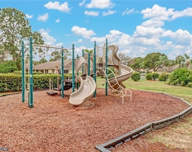 3180 Seasons Way - Photo Thumbnail 26
