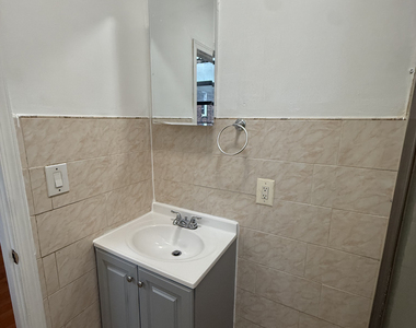 146 Herkimer Street - Photo Thumbnail 3