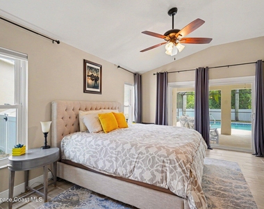 2765 Summer Brook Street - Photo Thumbnail 12