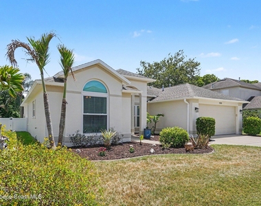 2765 Summer Brook Street - Photo Thumbnail 2