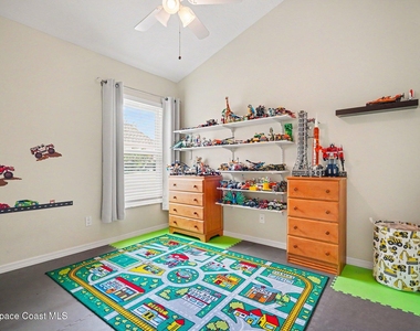 2765 Summer Brook Street - Photo Thumbnail 19