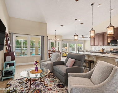2765 Summer Brook Street - Photo Thumbnail 9