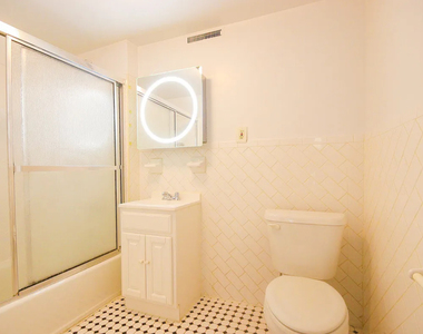 512 East 5th Street - Photo Thumbnail 4