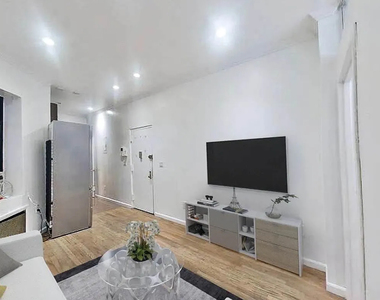 104 Suffolk Street - Photo Thumbnail 1