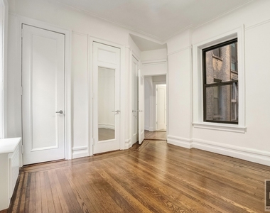 West 72 Street - Photo Thumbnail 1