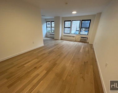 East 36 Street - Photo Thumbnail 1