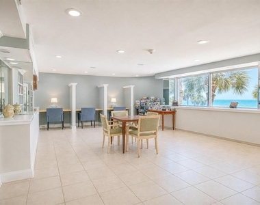 880 Mandalay Avenue - Photo Thumbnail 42