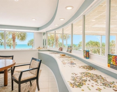 880 Mandalay Avenue - Photo Thumbnail 45