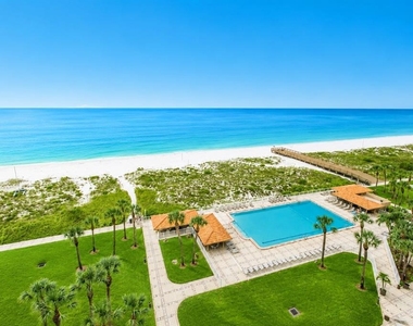 880 Mandalay Avenue - Photo Thumbnail 19
