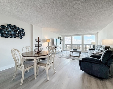 400 Island Way - Photo Thumbnail 14