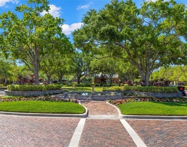 14533 Cotswolds Drive - Photo Thumbnail 46