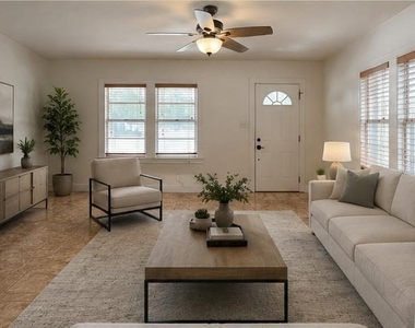 702 W Peninsular Street - Photo Thumbnail 7