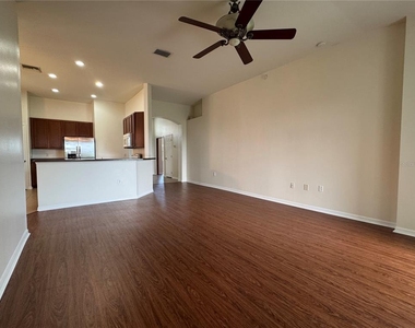 317 Down Pine Drive - Photo Thumbnail 8