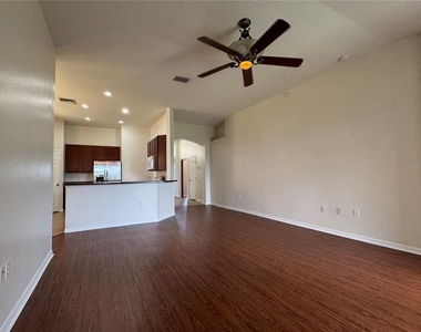 317 Down Pine Drive - Photo Thumbnail 6