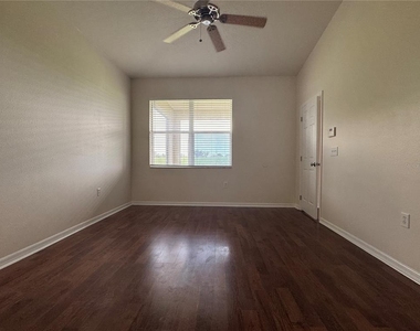 317 Down Pine Drive - Photo Thumbnail 17