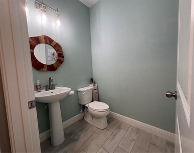 5636 Grand Sonata Avenue - Photo Thumbnail 14
