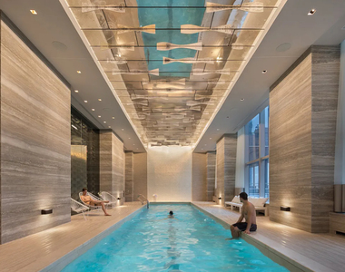 555 10th Avenue - Photo Thumbnail 5