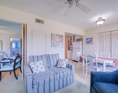 2310 Denmark St - Photo Thumbnail 17
