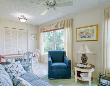 2310 Denmark St - Photo Thumbnail 15