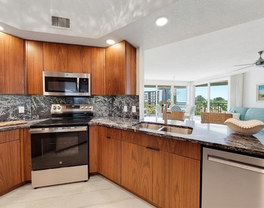 1170 Gulf Boulevard - Photo Thumbnail 15