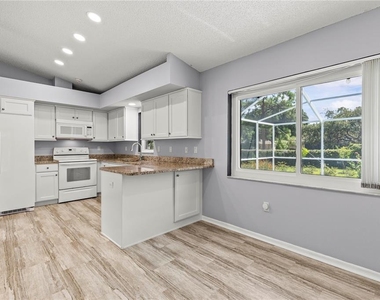 9447 Ashley Drive - Photo Thumbnail 18