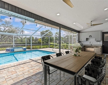 9447 Ashley Drive - Photo Thumbnail 2