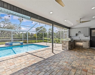 9447 Ashley Drive - Photo Thumbnail 25