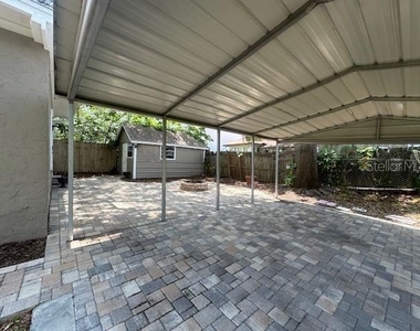 102 W Elm Street - Photo Thumbnail 8