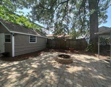102 W Elm Street - Photo Thumbnail 6