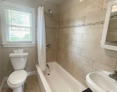 102 W Elm Street - Photo Thumbnail 27