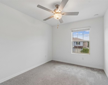30751 Veridian Way - Photo Thumbnail 34