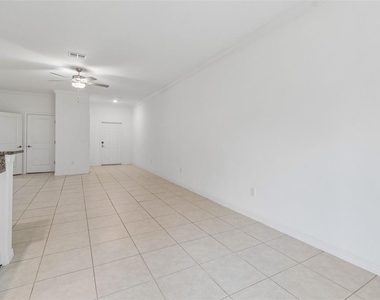 30751 Veridian Way - Photo Thumbnail 14