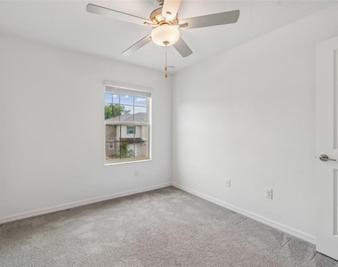 30751 Veridian Way - Photo Thumbnail 37