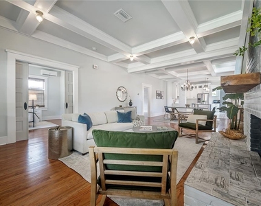 5301 N Central Avenue - Photo Thumbnail 8