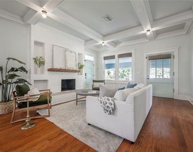5301 N Central Avenue - Photo Thumbnail 9