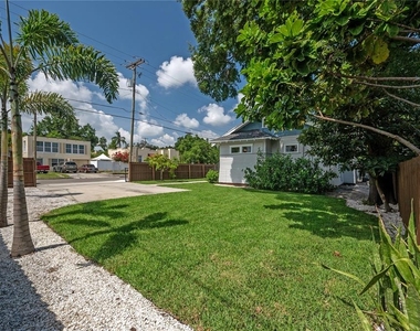 5301 N Central Avenue - Photo Thumbnail 42