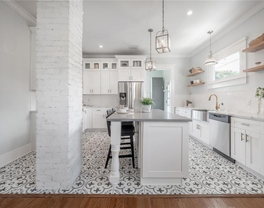 5301 N Central Avenue - Photo Thumbnail 20