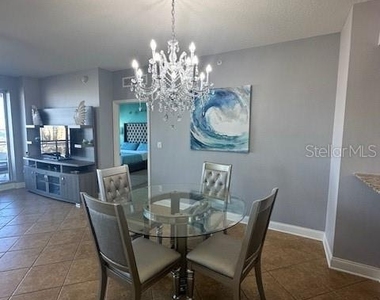 521 Mandalay Avenue - Photo Thumbnail 6