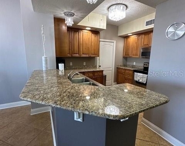521 Mandalay Avenue - Photo Thumbnail 50