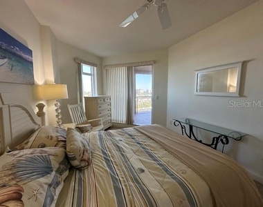 521 Mandalay Avenue - Photo Thumbnail 31